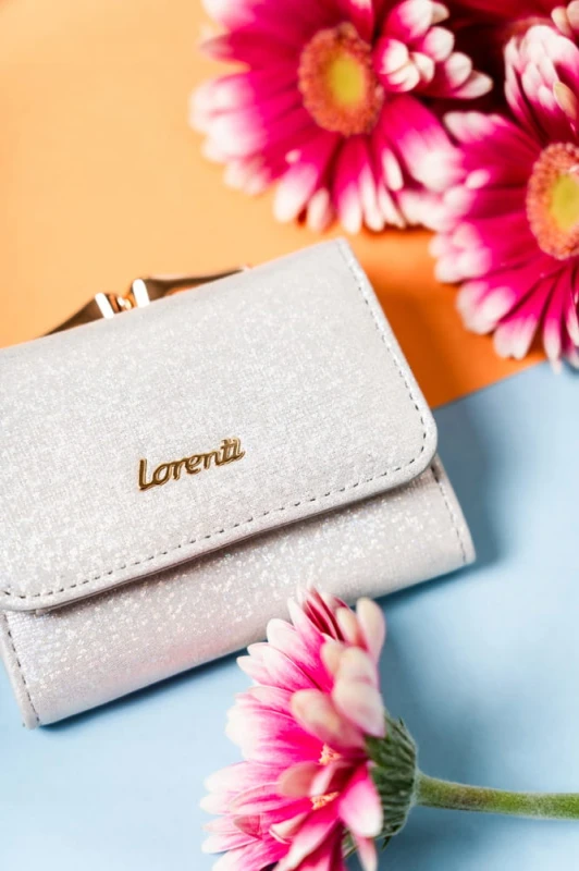 88898a261339127dfcb770ed00402c09