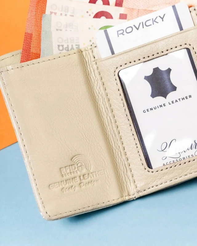 8cefd818288c889a9c29eff2db45ac7a