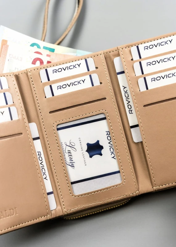 9dedbf65ebd90e97ce7b4d30eb8466b3