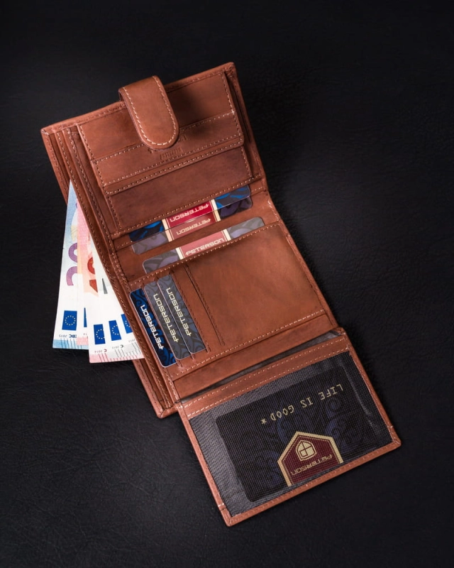 9c427893e63ef0fa64d5a760d2312763