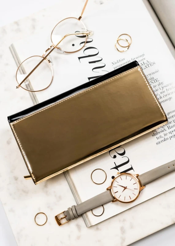 Portfel damski Peterson – czarny, skóra naturalna, RFID, zatrzask, kieszeń na suwak