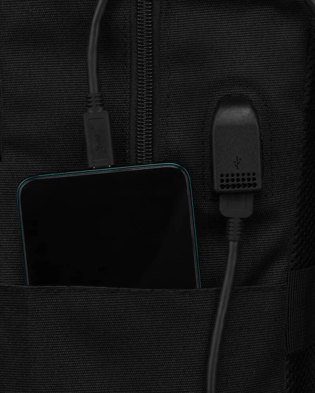 Plecak miejski na laptopa z uchwytem na walizkę - Peterson