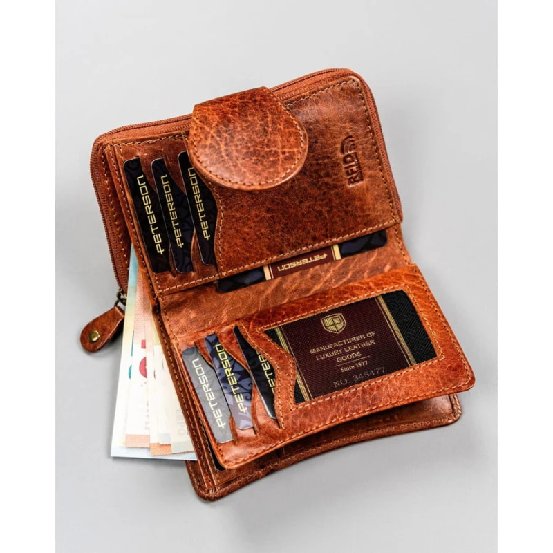 Rustykalny portfel skórzany z ochroną RFID - Peterson