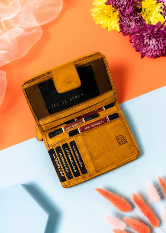 Tłoczony portfel damski z okienkiem na zdjęcie - Rovicky