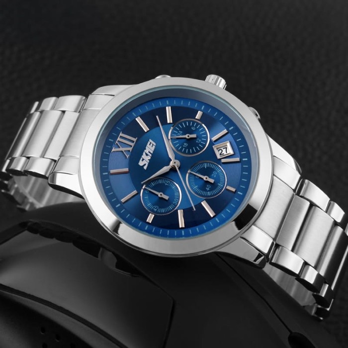 Tarcza zegarka Skmei 9097BU z cyfrowym wyświetlaczem i funkcjami.