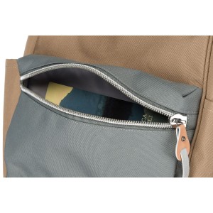 Dwukolorowy podróżny plecak damski z poliestru, jednokomorowy z dziewięcioma kieszeniami - Peterson