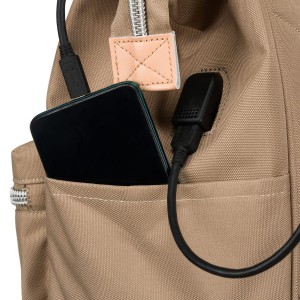 Podróżny plecak damski z poliestru w ciemno-beżowym kolorze z kieszenią na laptopa - Peterson