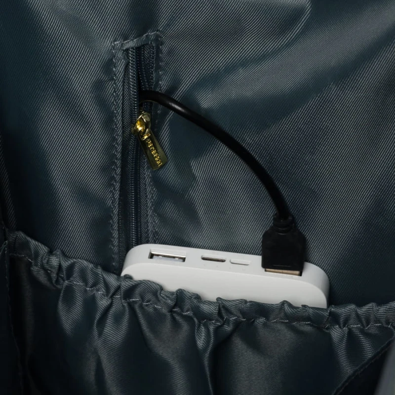 Jednokomorowy, niebieski plecak damski z poliestru idealny na bagaż podręczny - Peterson