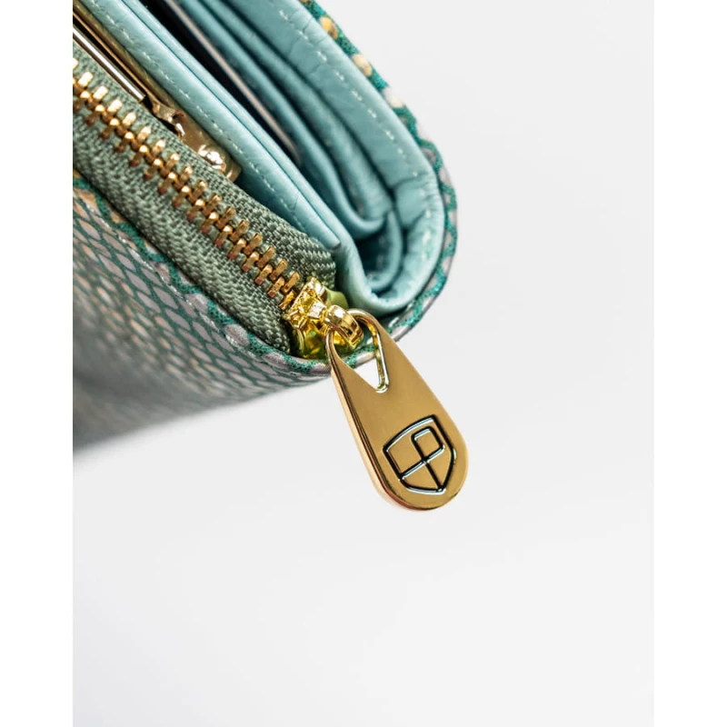 Średni portfel damski ze skóry naturalnej wyposażony w orientacji pionowej zamykany zatrzaskiem, biglem i suwakiem - Peterson