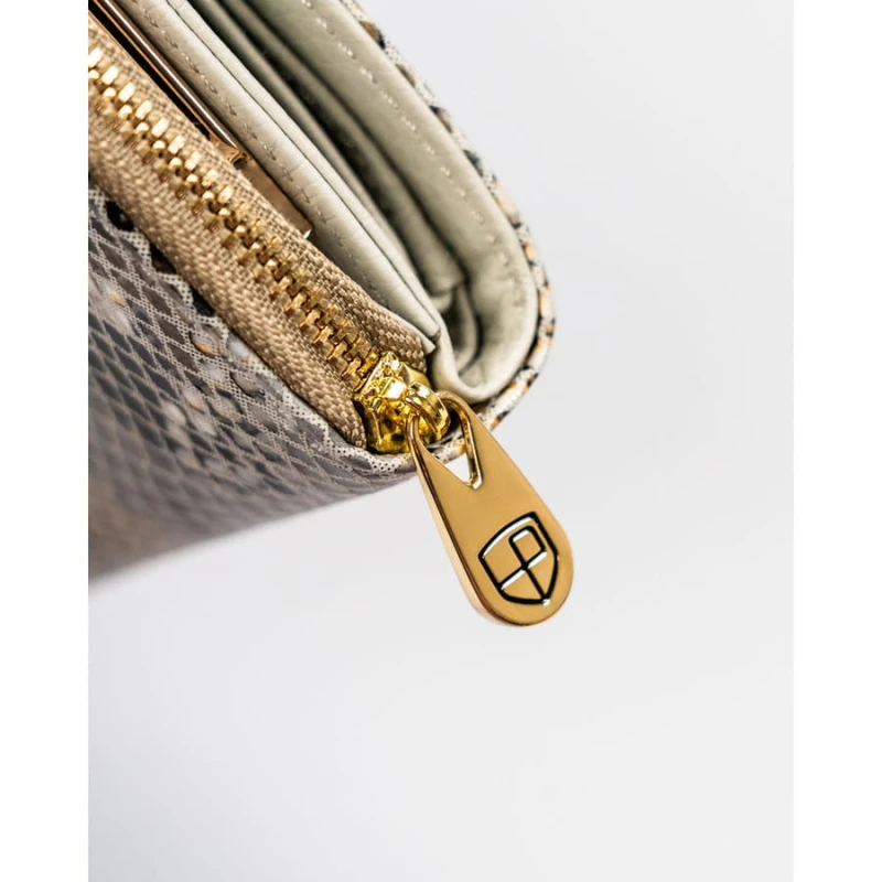 Elegancki, średni portfel damski ze skóry naturalnej wyposażony w system RFID ze wzorem skóry węża - Peterson