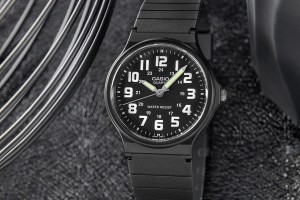 Zegarek Damski Casio MQ-71-1BDF + BOX