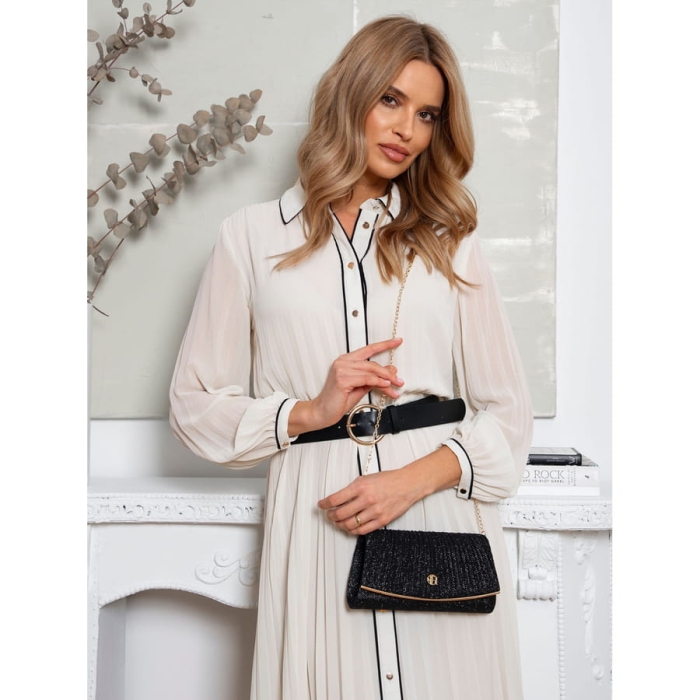 Elegancka, czarna kopertówka damska z tkaniny syntetycznej z marszczeniami - Rovicky