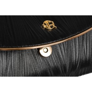 Czarna kopertówka damska ze skóry ekologicznej w prążki - Rovicky