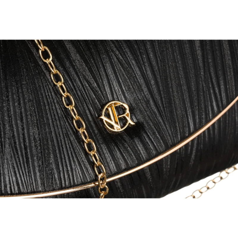 Czarna kopertówka damska ze skóry ekologicznej w prążki - Rovicky