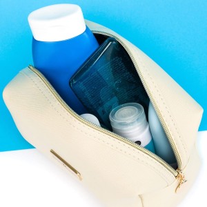 Prostokątna kosmetyczka damska na podróże - Peterson