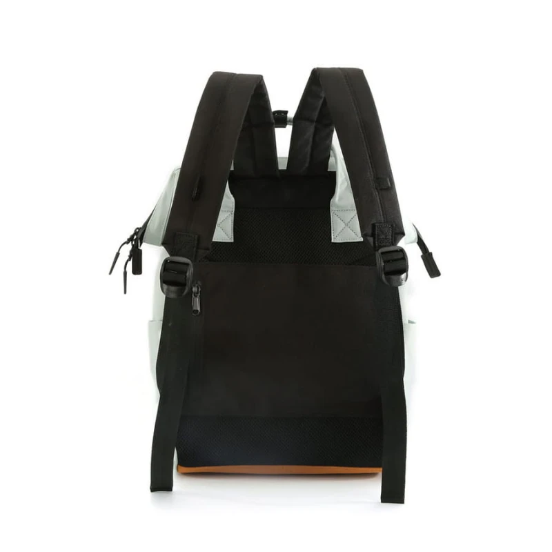 Miętowy, pojemny plecak damski zawieszony na regulowanych szelkach - Himawari