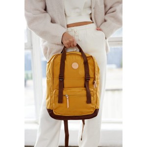 Plecak miejski w żółto-brązowym kolorze z przegrodą na laptopa zamykany suwakami - Himawari