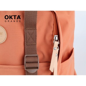 Pomarańczowo-brązowy plecak miejski zamykany suwakami - Himawari