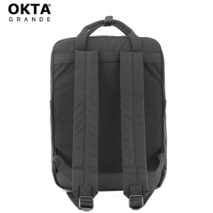 Czarny, praktyczny plecak miejski zamykany suwakami zawieszony na regulowanych szelkach - Himawari