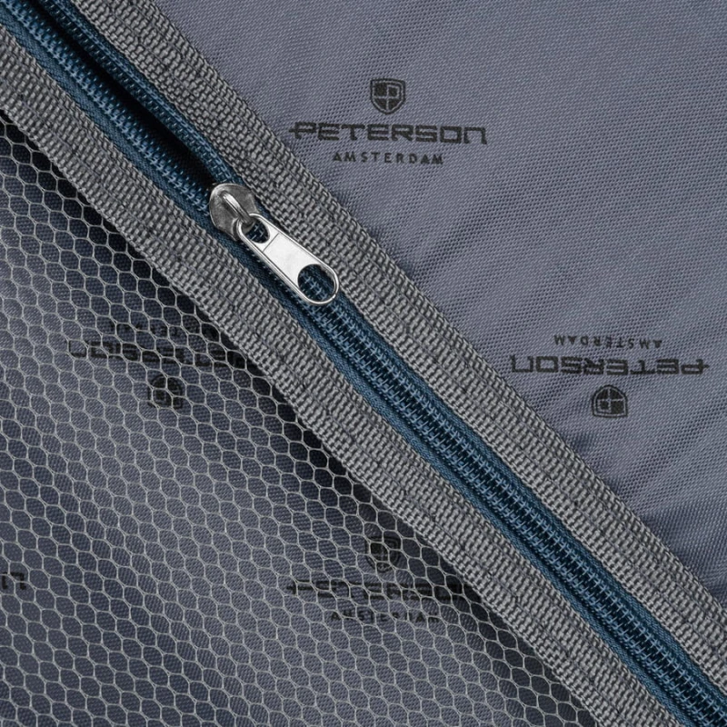 Walizka kabinowa z wysuwaną rączką wykonana z poliestru w turkusowo-różowym kolorze - Peterson