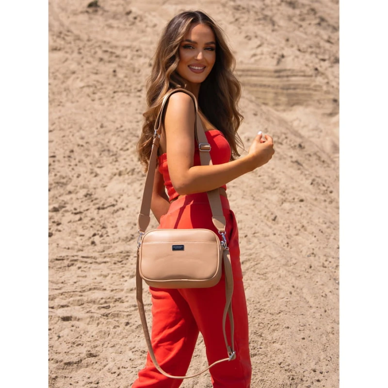 Torebka crossbody z ekoskóry w miejskim stylu