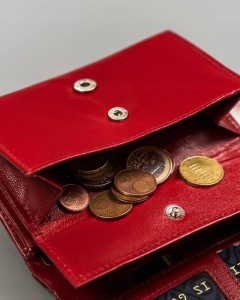 Kieszeń na monety zamykana na suwak – zbliżenie