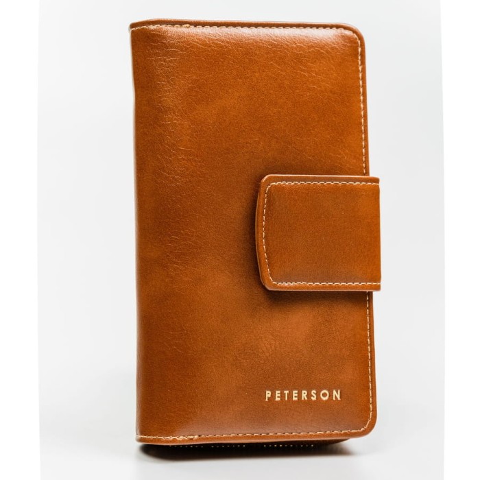 Brązowy, pionowy portfel damski ze skóry ekologicznej zamykany na zatrzask i suwak - Peterson