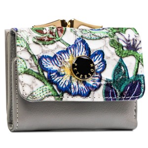 Wielokolorowy portfelik damski ze skóry naturalnej w kwiaty zamykany biglem i zatrzaskiem - Peterson