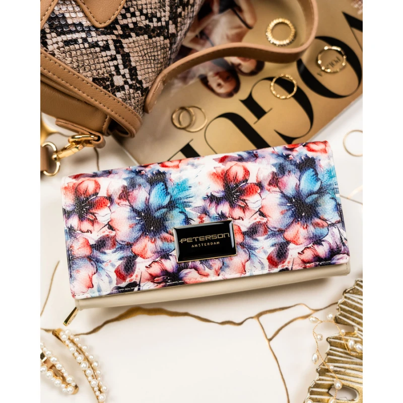 Duży portfel damski w kwiaty wykonany ze skóry naturalnej i ekologicznej, zamykany zatrzaskiem - Peterson
