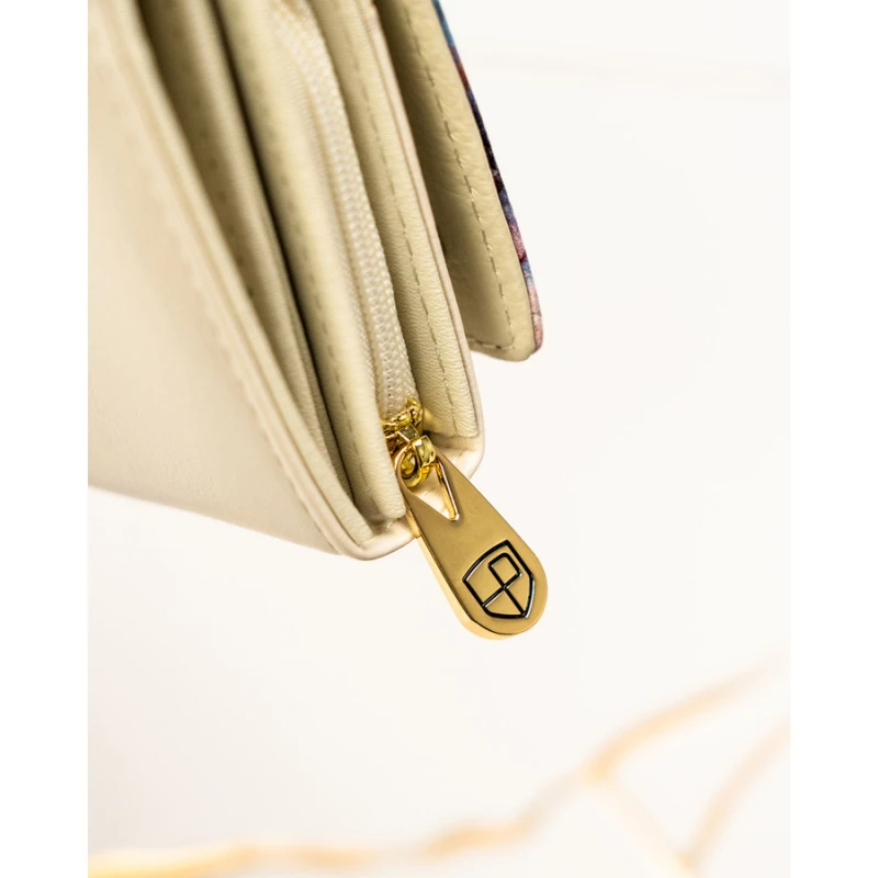 Duży portfel damski w kwiaty wykonany ze skóry naturalnej i ekologicznej, zamykany zatrzaskiem - Peterson