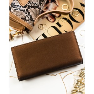 Brązowy portfel damski ze skóry naturalnej i ekologicznej z systemem RFID - Peterson