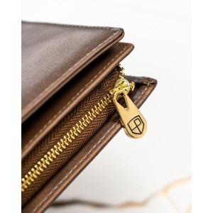 Brązowy portfel damski ze skóry naturalnej i ekologicznej z systemem RFID - Peterson