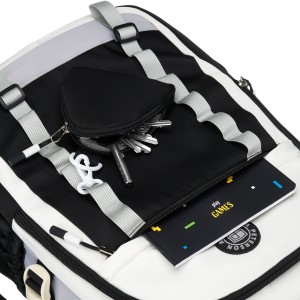 Białoczarny plecak szkolny z poliestru z poręczną dodatkową saszetką - Peterson