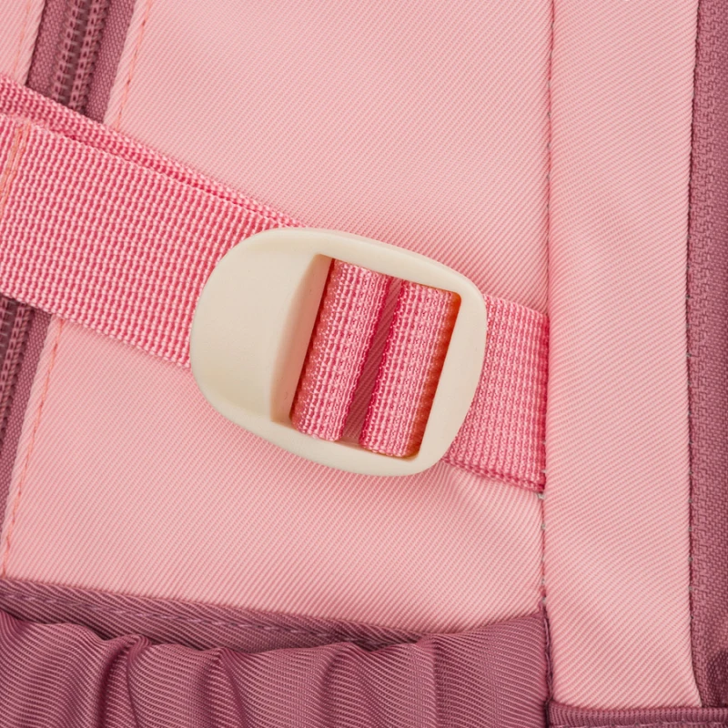 Pojemny plecak szkolny z poliestru w różowym kolorze zawieszony na regulowanych szelkach - Peterson