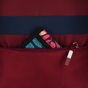 Bordowy plecak szkolny z poliestru wyposażony w boczne pasy kompresyjne - Peterson