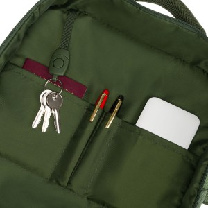 pol_pl_Zielony-plecak-podrozny-z-miejscem-na-laptopa-i-portem-USB-Peterson-29867_15.jpg