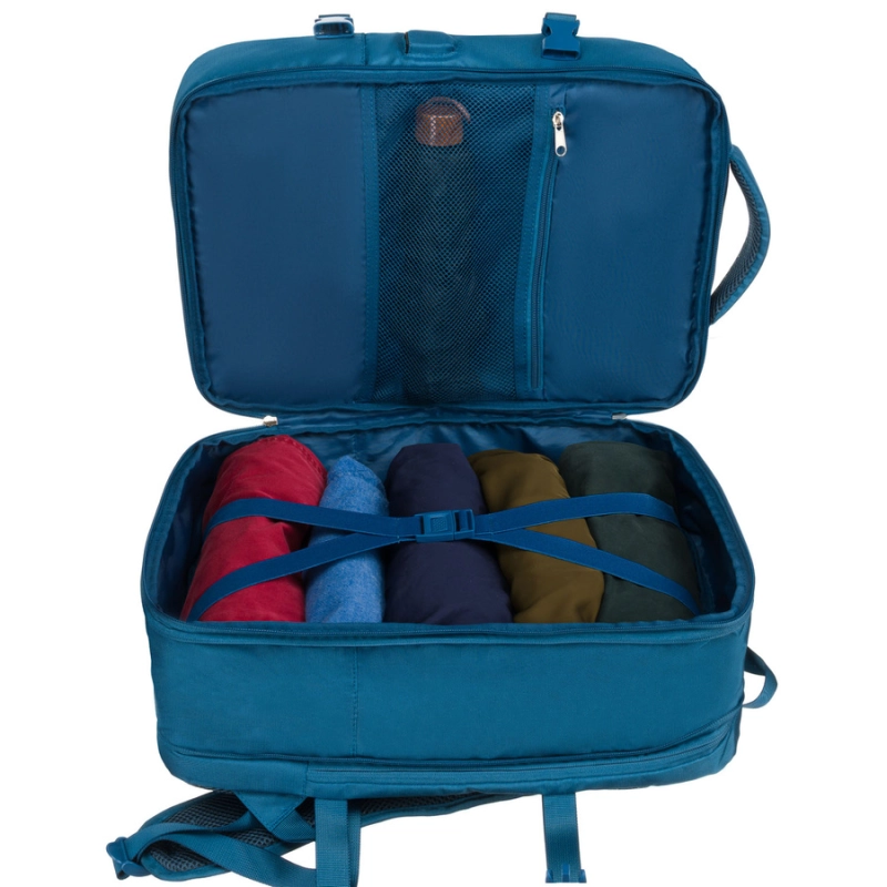 Wnętrze plecaka Peterson – sekcja walizkowa z pasami stabilizującymi i kieszenią siatkową