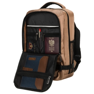 Plecak podróżny z poliestru w beżowym kolorze, zawieszony na oddychających szelkach - Peterson