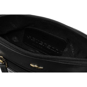 Męska listonoszka ze skóry naturalnej w czarnym kolorze, jednokomorowa i zamykana suwakiem - Peterson