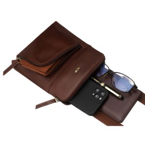 Brązowa, męska listonoszka ze skóry naturalnej zamykana suwakiem - Peterson