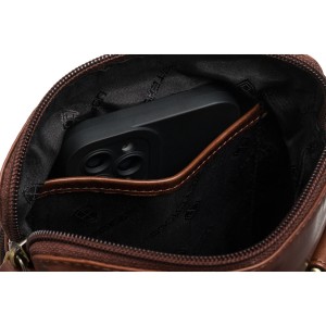 Brązowa, praktyczna listonoszka męska ze skóry naturalnej z kieszeniami zewnętrznymi - Peterson