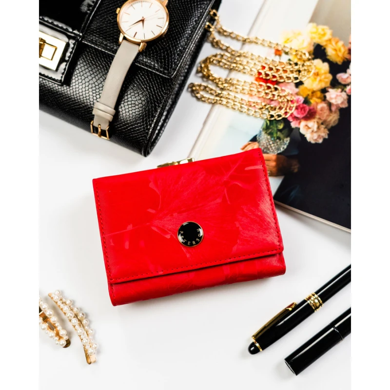 Elegancki, czerwony portfel damski ze skóry naturalnej i ekologicznej - Peterson