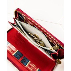 Duży portfel damski z lakierowanej skóry naturalnej w czerwonym kolorze zamykany suwakiem - Peterson