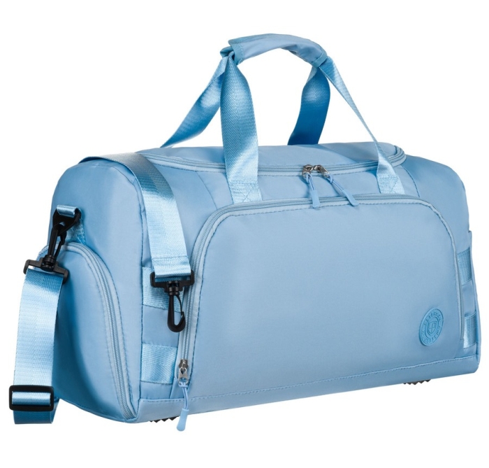 "Weekendowa torba podróżna w błękitnym kolorze z uchwytem na walizkę - Peterson, z praktyczną komorą na buty."