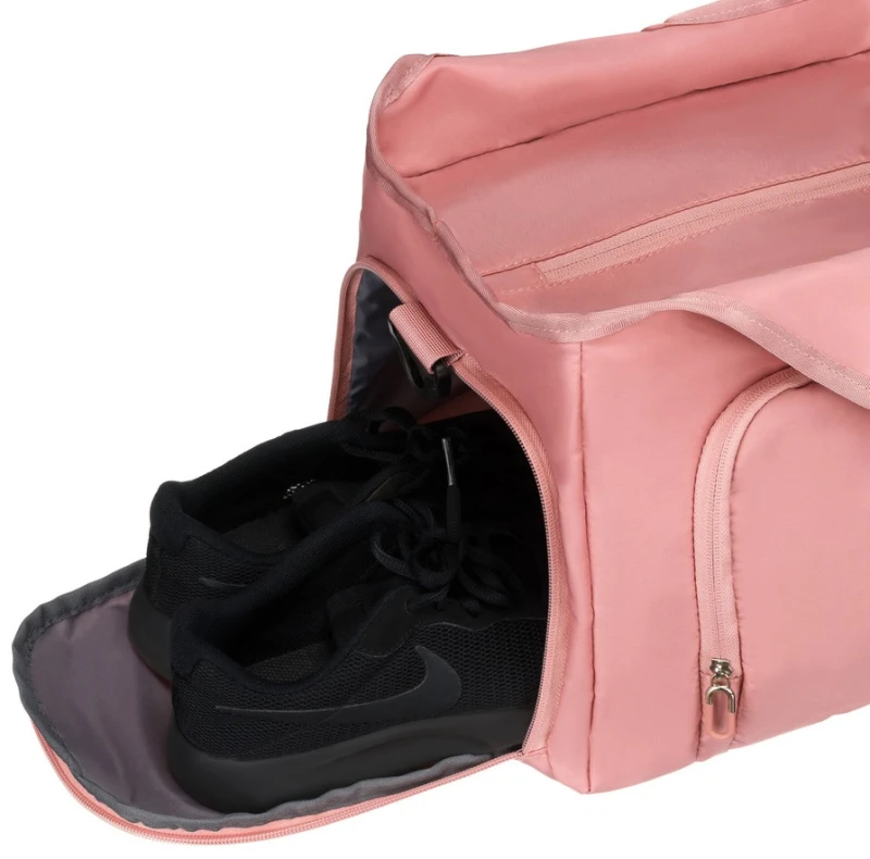 torba-podrozna-z-komora-na-buty