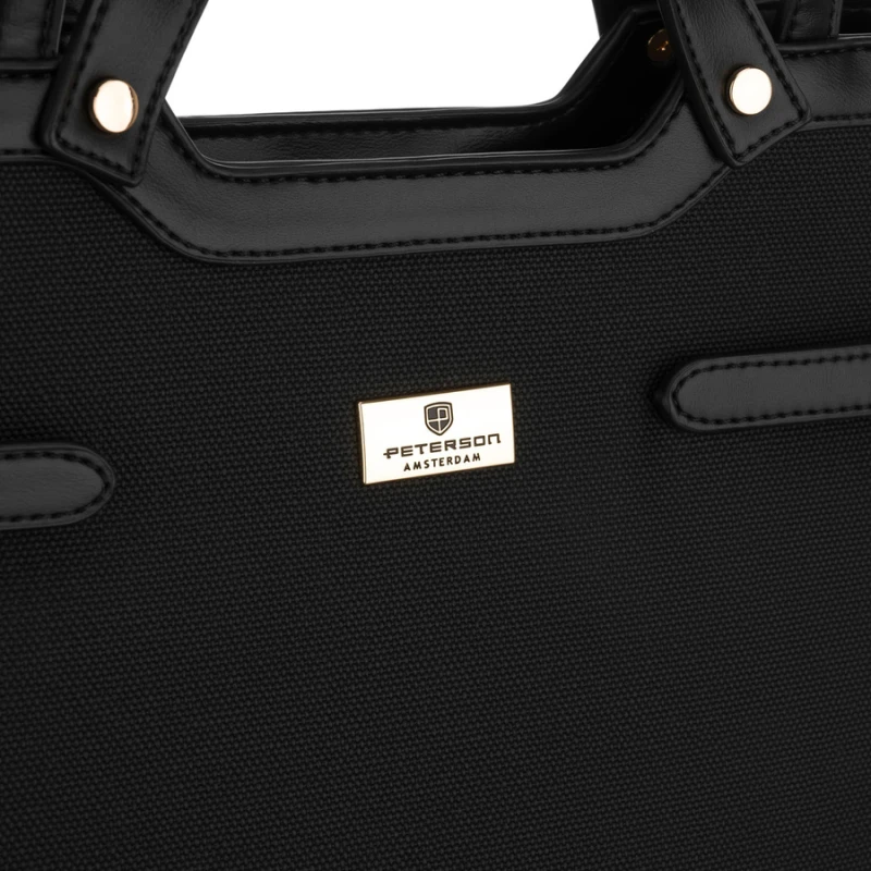 Czarna torebka damska zamykana klipsem magnetycznym, zawieszona na wygodnych uchwytach - Peterson