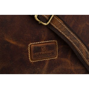 Skórzana listonoszka męska z klapką w brązowym kolorze - Peterson