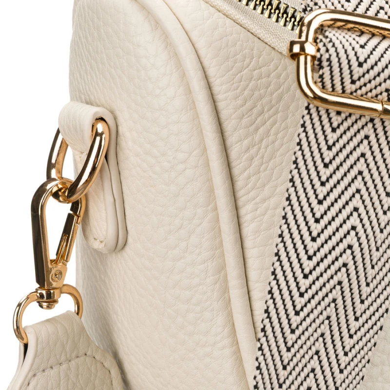 Saszetka damska ze skóry ekologicznej w jasnobeżowym kolorze, zamykana suwakiem - Peterson