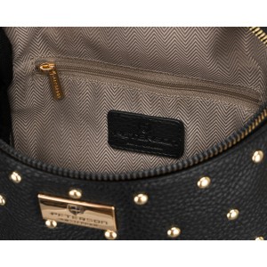 Czarna, praktyczna nerka damska ze skóry ekologicznej ozdobiona ćwiekami - Peterson