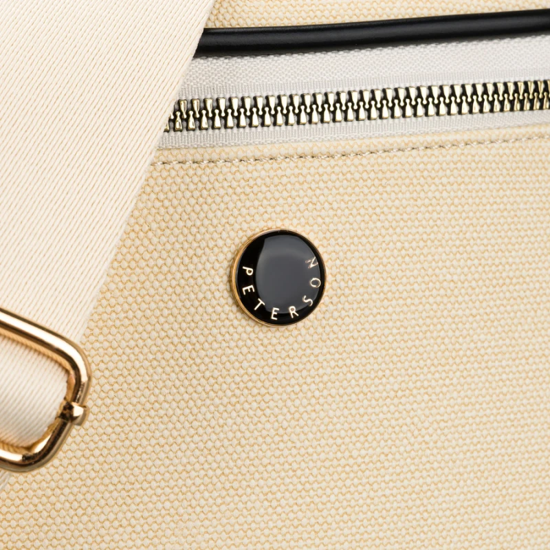 Saszetka damska w kolorze ecru z czarnymi elementami, wykonana z materiału syntetycznego - Peterson